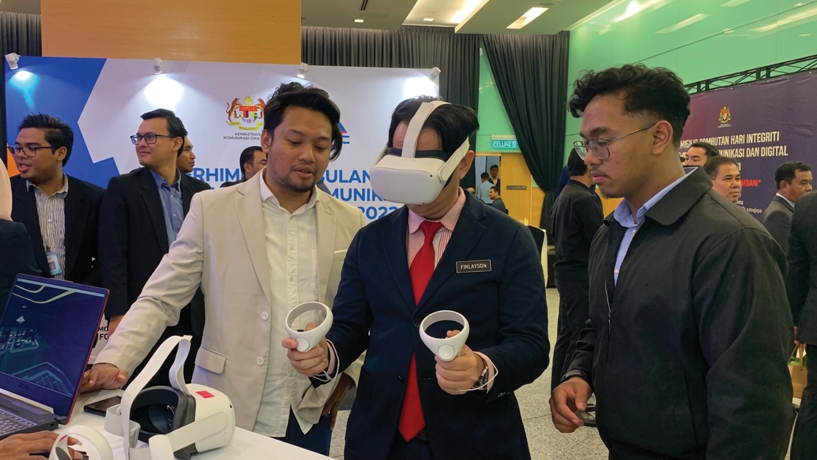 MetaHRise — MCMC employees in Meta Quest 3 headsets entering the multiplayer VR onboarding environment